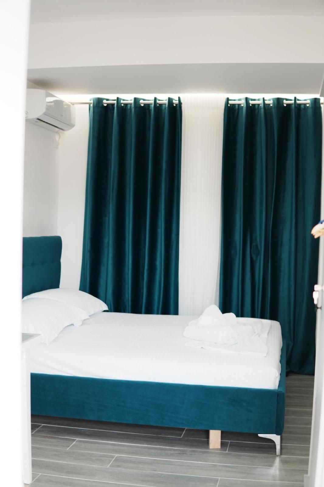 Gardenia Rooms Sarandë Buitenkant foto